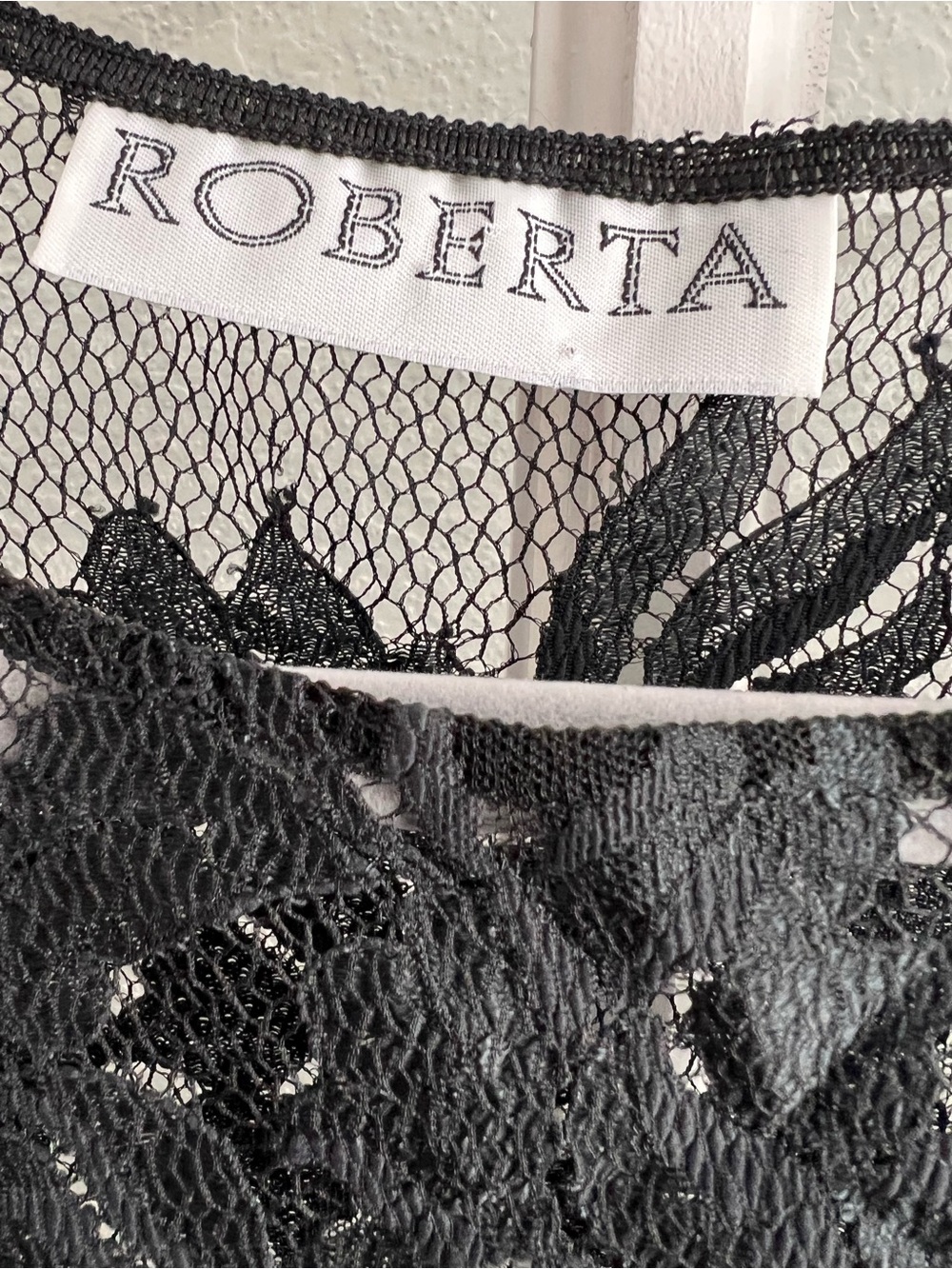 Vintage Roberta Black Lace Long-Sleeve Dress - Picture 2 of 2